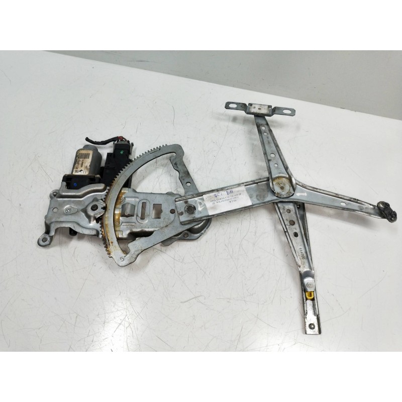 Recambio de elevalunas delantero derecho para opel corsa c 1.2 16v cat (z 12 xe / lw4) referencia OEM IAM 400609K 09113364 5P