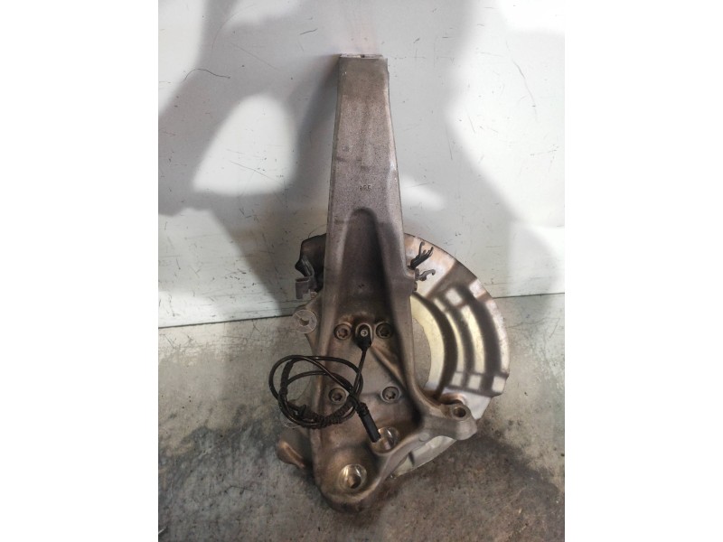 Recambio de mangueta delantera izquierda para bmw serie 5 lim. (f10) 520d referencia OEM IAM   