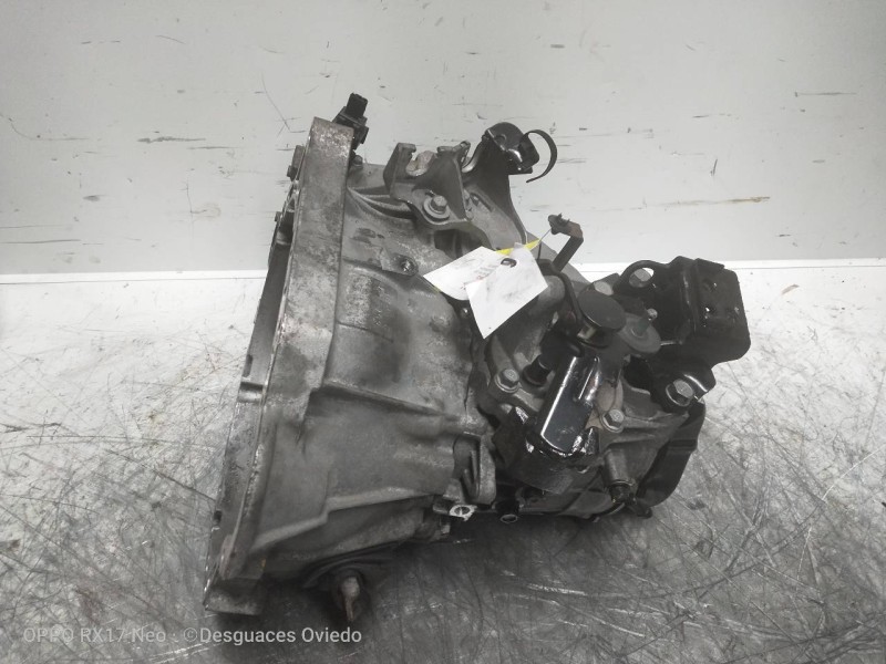 Recambio de caja cambios para hyundai i30 classic gl referencia OEM IAM T9J5G 084952 