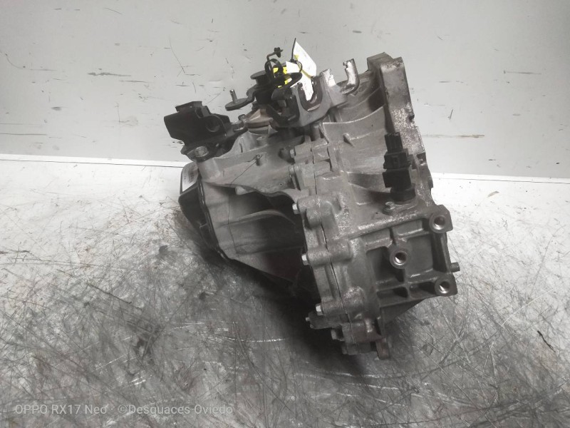 Recambio de caja cambios para hyundai i30 classic gl referencia OEM IAM T9J5G 084952 