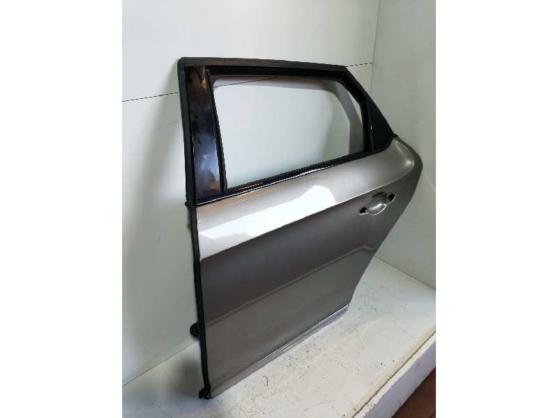 Recambio de puerta trasera izquierda para citroen ds5 style referencia OEM IAM 9667051380  