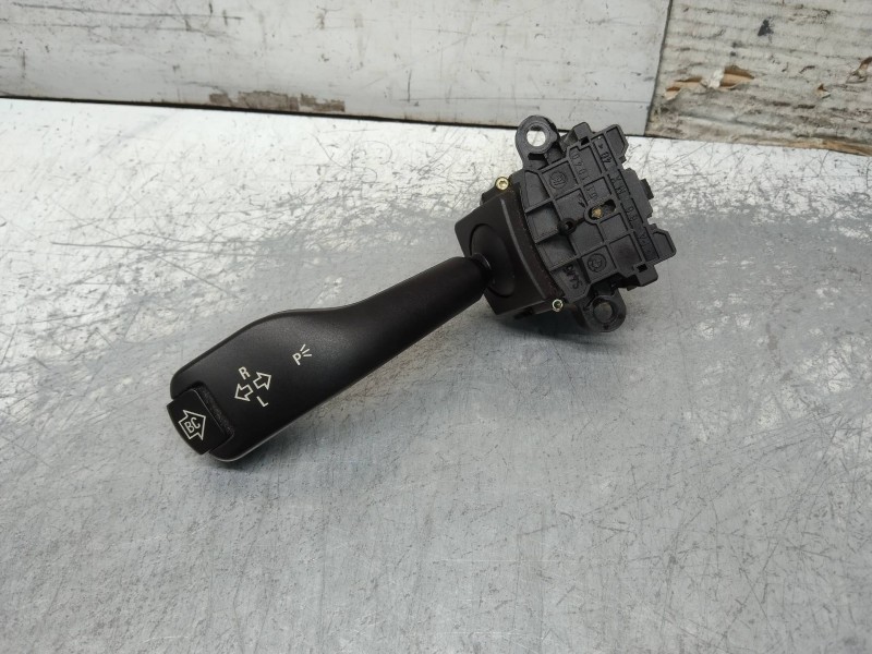 Recambio de mando luces para bmw x3 (e83) 2.0d referencia OEM IAM 8363668M 01104010 