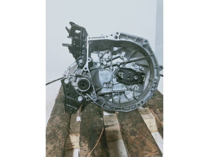 Recambio de caja cambios para citroen c-elysée shine referencia OEM IAM 20A701 1711174 