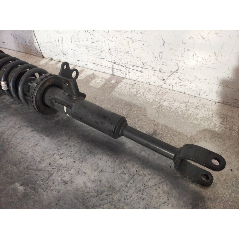 Recambio de amortiguador delantero izquierdo para bmw serie 5 lim. (f10) 520d referencia OEM IAM   