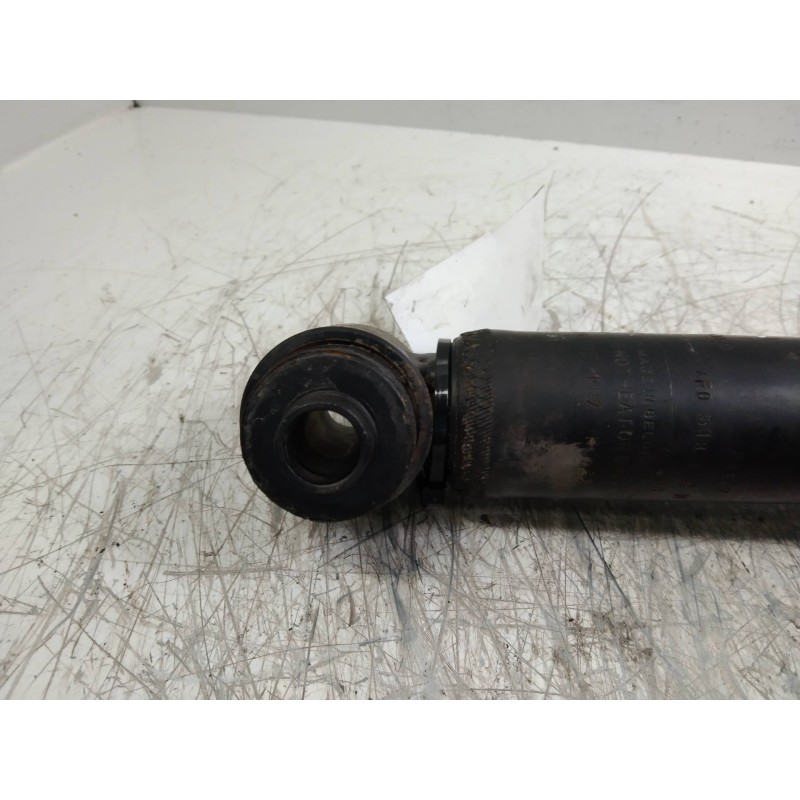 Recambio de amortiguador trasero para audi a6 berlina (4f2) 2.7 tdi referencia OEM IAM 4F0513032H  