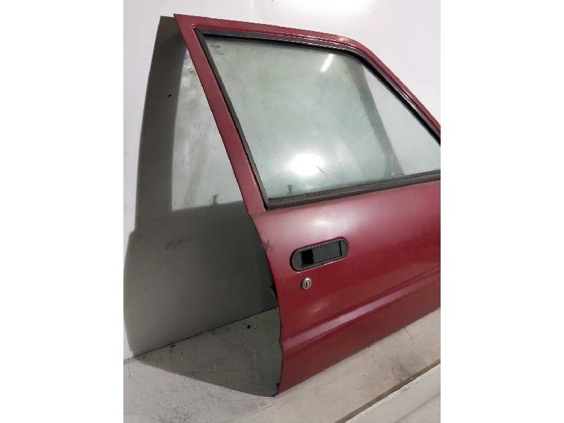 Recambio de puerta delantera derecha para alfa romeo 33 berlina referencia OEM IAM    Recambio de puerta delantera derecha para alfa romeo 33 berlina referencia OEM IAM
