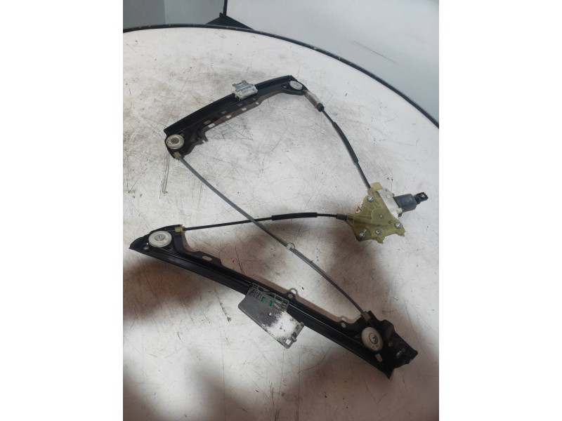 Recambio de elevalunas delantero derecho para bmw serie 3 cabrio (e93) 330d referencia OEM IAM 7193456 7191116 983573