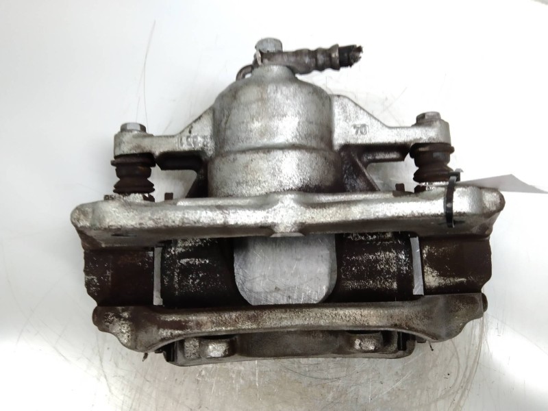 Recambio de pinza freno delantera derecha para toyota avensis cross sport (t27) advance referencia OEM IAM   
