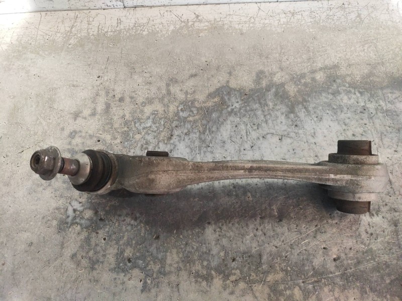 Recambio de brazo suspension inferior delantero derecho para bmw serie 5 lim. (f10) 520d referencia OEM IAM   