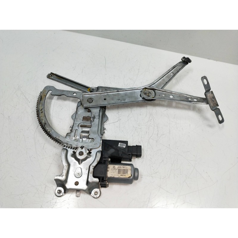 Recambio de elevalunas delantero izquierdo para opel corsa c 1.3 16v cdti cat (z 13 dt / ln9) referencia OEM IAM 400706F 1317307