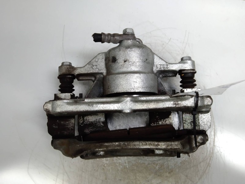 Recambio de pinza freno delantera izquierda para toyota avensis cross sport (t27) advance referencia OEM IAM   