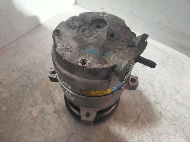 Recambio de compresor aire acondicionado para daewoo tacuma cdx referencia OEM IAM 715022  