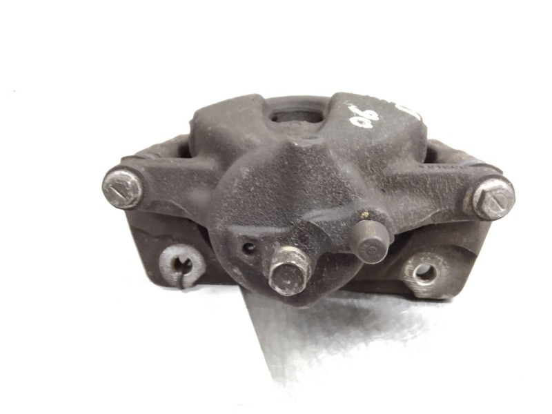 Recambio de pinza freno delantera derecha para toyota auris 1.6 16v cat referencia OEM IAM   