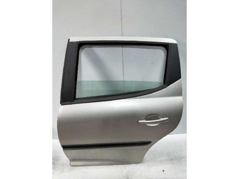 Recambio de puerta trasera izquierda para peugeot 207 sw sport referencia OEM IAM   