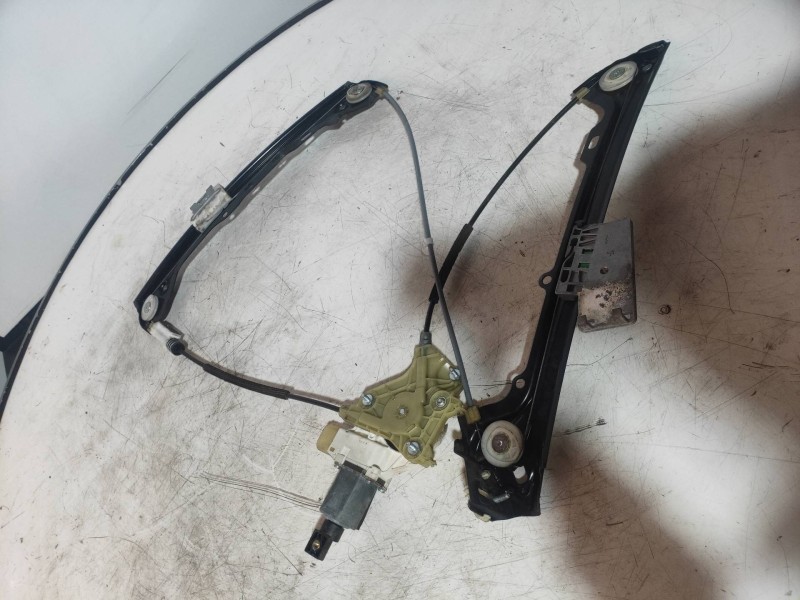 Recambio de elevalunas delantero izquierdo para bmw serie 3 cabrio (e93) 330d referencia OEM IAM 7191117 7193455 