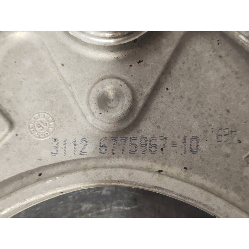 Recambio de brazo suspension superior delantero derecho para bmw serie 5 lim. (f10) 520d referencia OEM IAM 31126775967  