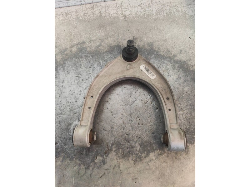 Recambio de brazo suspension superior delantero derecho para bmw serie 5 lim. (f10) 520d referencia OEM IAM 31126775967  