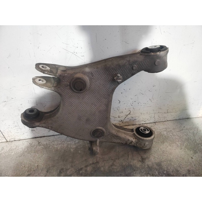 Recambio de brazo suspension inferior trasero izquierdo para bmw serie 5 lim. (f10) 520d referencia OEM IAM   