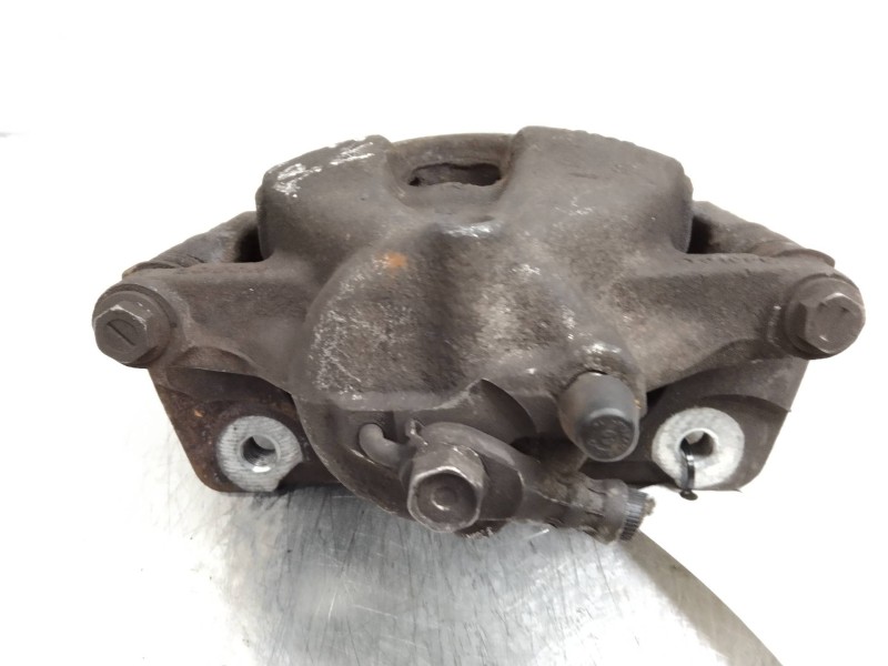 Recambio de pinza freno delantera derecha para toyota auris 1.6 16v cat referencia OEM IAM   