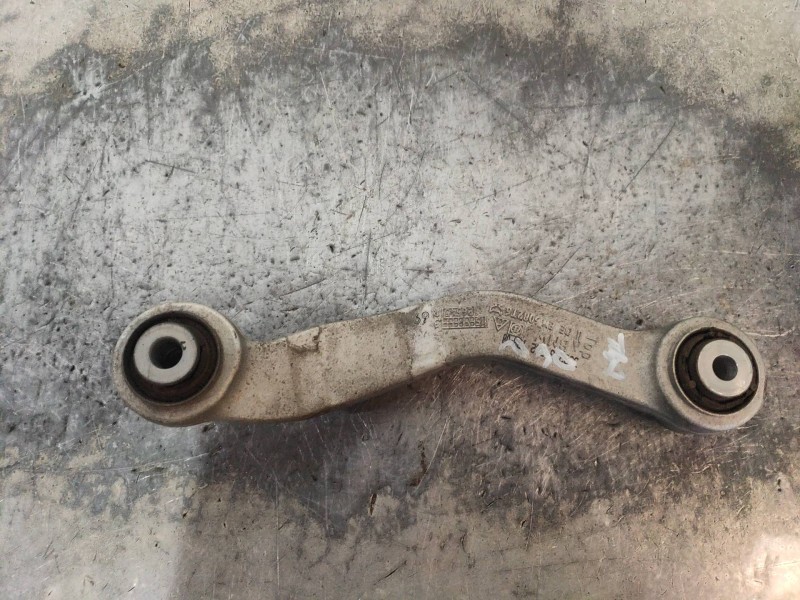 Recambio de brazo suspension superior trasero derecho para bmw serie 5 lim. (f10) 520d referencia OEM IAM   