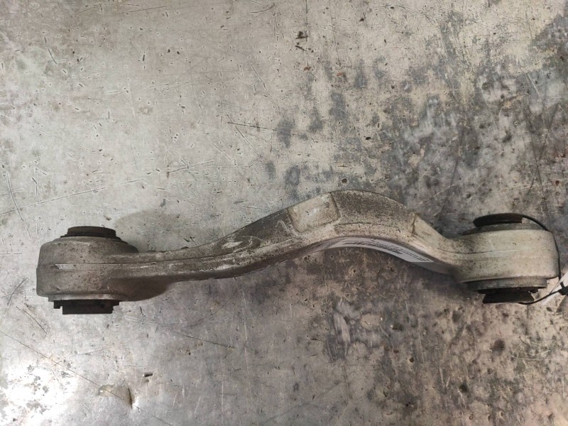 Recambio de brazo suspension superior trasero izquierdo para bmw serie 5 lim. (f10) 520d referencia OEM IAM   