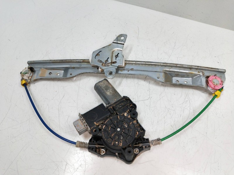 Recambio de elevalunas delantero derecho para opel corsa e 1.4 referencia OEM IAM 71019003  