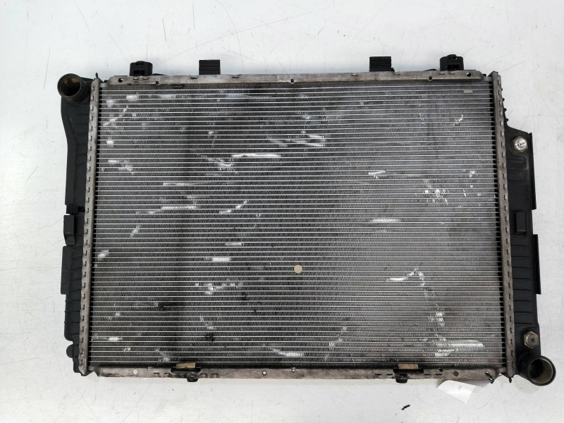 Recambio de radiador agua para mercedes clase s (w140) berlina 3.5 turbodiesel referencia OEM IAM    Recambio de radiador agua para mercedes clase s (w140) berlina 3.5 turbodiesel referencia OEM IAM