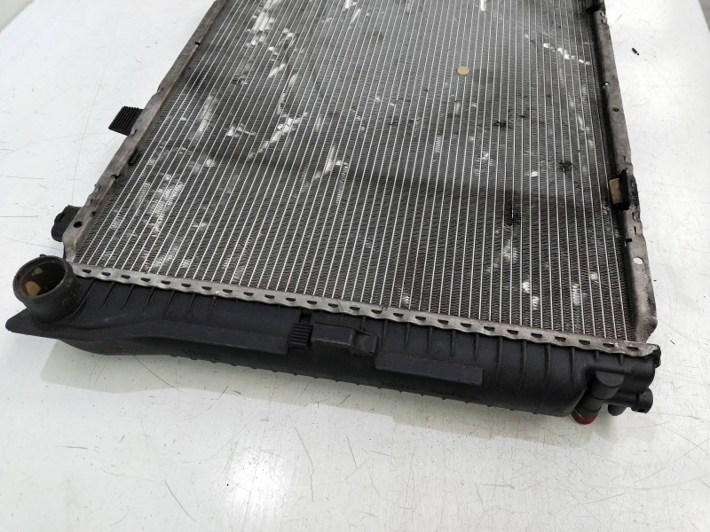 Recambio de radiador agua para mercedes clase s (w140) berlina 3.5 turbodiesel referencia OEM IAM    Recambio de radiador agua para mercedes clase s (w140) berlina 3.5 turbodiesel referencia OEM IAM