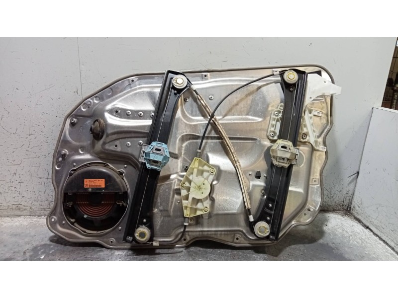 Recambio de elevalunas delantero izquierdo para mercedes clase s (w221) berlina 450 l (221.170) referencia OEM IAM A2218204102 A
