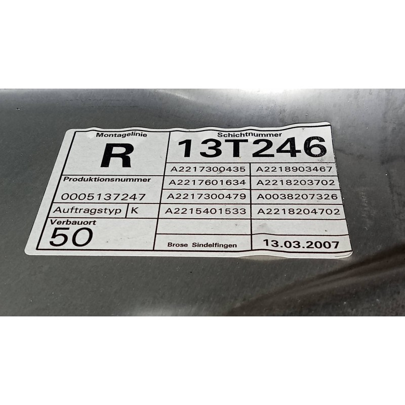 Recambio de elevalunas trasero derecho para mercedes clase s (w221) berlina 450 l (221.170) referencia OEM IAM A2217300435 A2218