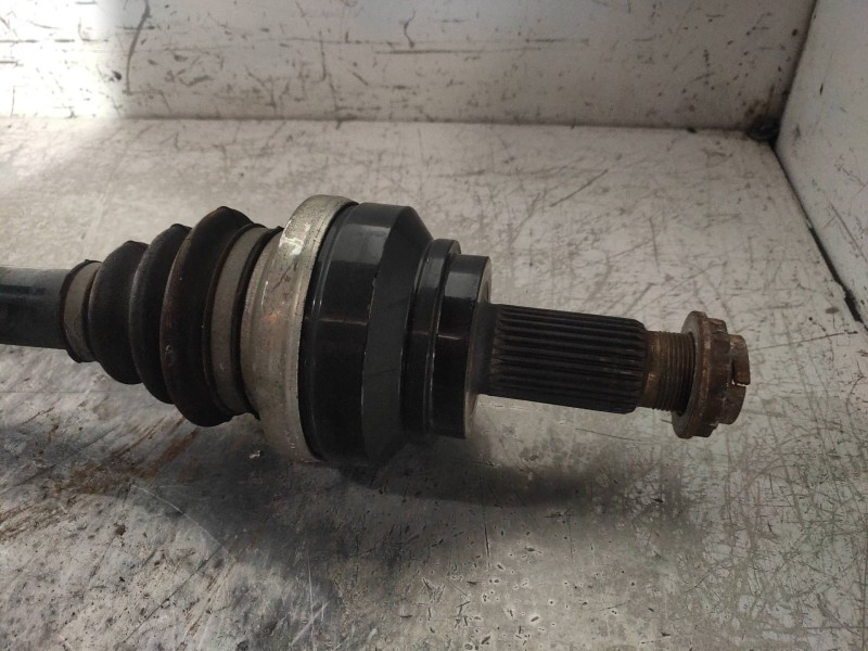 Recambio de transmision trasera izquierda para bmw serie 5 lim. (f10) 520d referencia OEM IAM 7581021AI03  