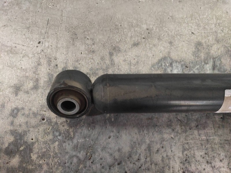 Recambio de amortiguador trasero derecho para bmw serie 5 lim. (f10) 520d referencia OEM IAM   