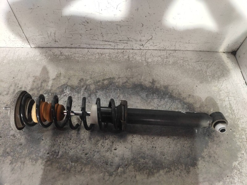 Recambio de amortiguador trasero izquierdo para bmw serie 5 lim. (f10) 520d referencia OEM IAM   