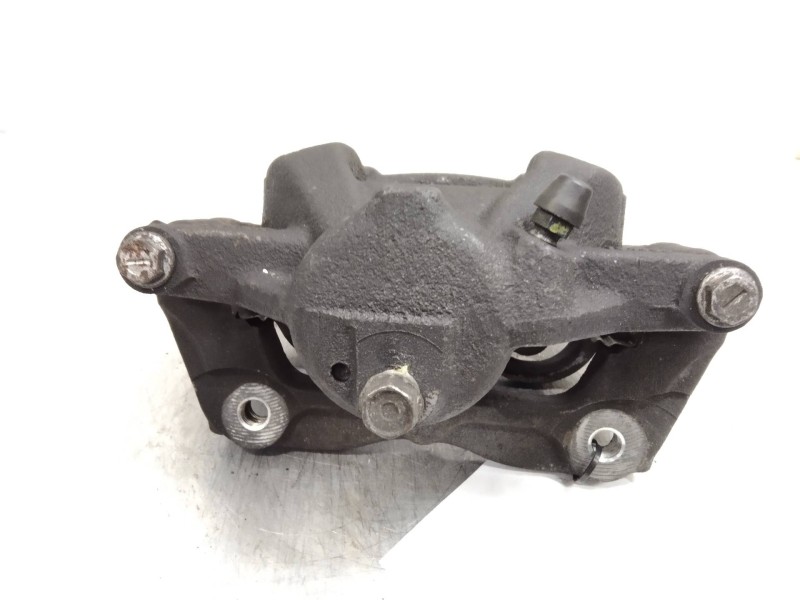 Recambio de pinza freno delantera izquierda para toyota auris sol referencia OEM IAM   