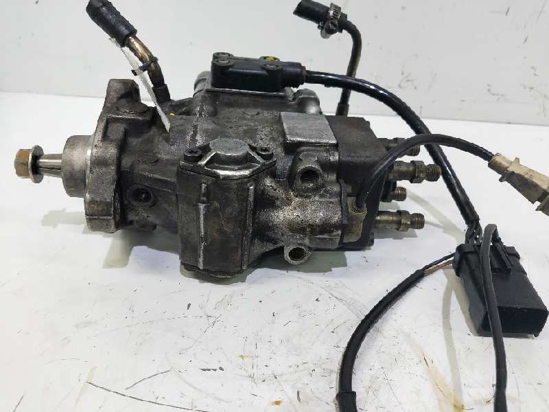 Recambio de bomba inyeccion para chrysler voyager (gs) 2.5 turbodiesel referencia OEM IAM 0460404975  BOSCH Recambio de bomba inyeccion para chrysler voyager (gs) 2.5 turbodiesel referencia OEM IAM 0460404975  BOSCH