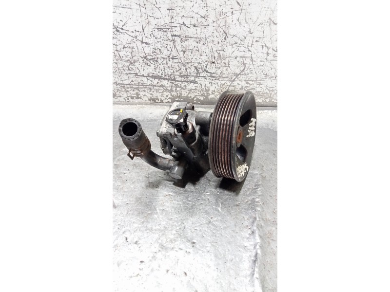 Recambio de bomba direccion para kia sorento 2.5 crdi referencia OEM IAM   