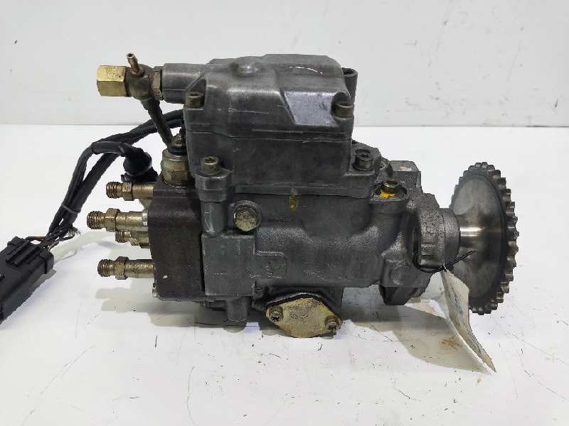 Recambio de bomba inyeccion para chrysler voyager (gs) 2.5 turbodiesel referencia OEM IAM 0460404975  BOSCH