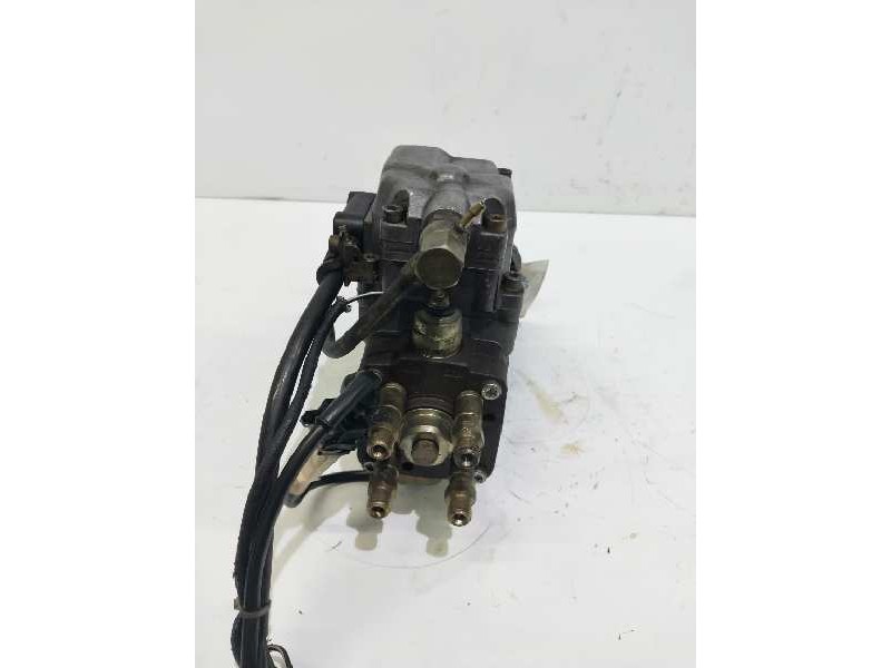 Recambio de bomba inyeccion para chrysler voyager (gs) 2.5 turbodiesel referencia OEM IAM 0460404975  BOSCH