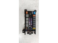 Recambio de caja reles / fusibles para kia sorento 2.5 crdi referencia OEM IAM 911613E010  