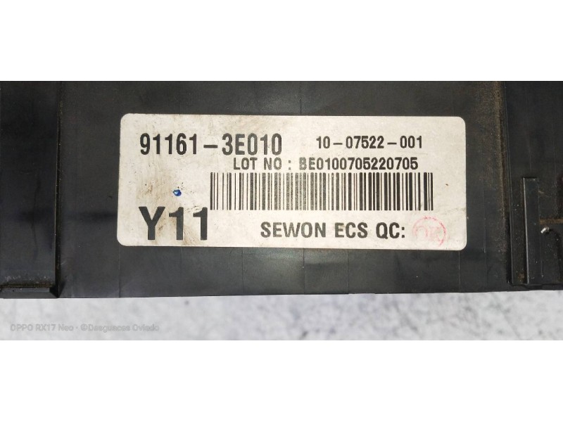 Recambio de caja reles / fusibles para kia sorento 2.5 crdi referencia OEM IAM 911613E010  