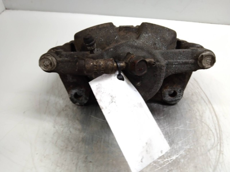 Recambio de pinza freno delantera izquierda para toyota carina 2.0 referencia OEM IAM   