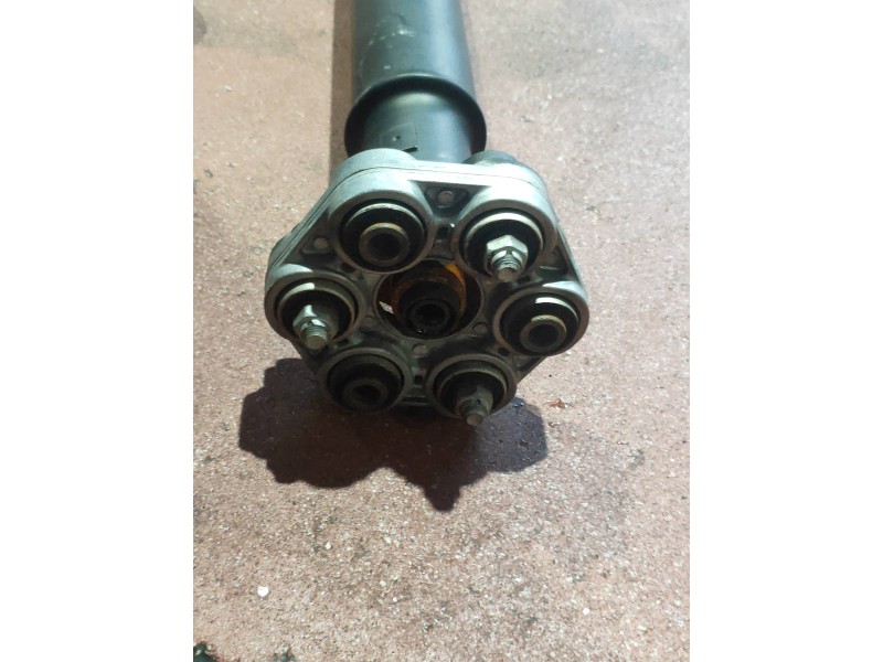 Recambio de transmision central para bmw serie 5 lim. (f10) 520d referencia OEM IAM 860854101  