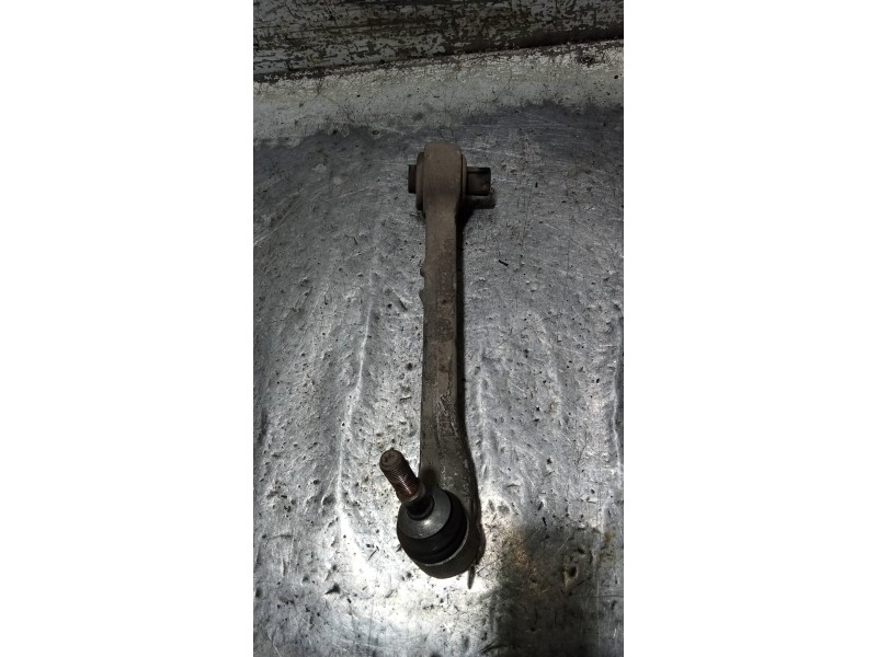 Recambio de brazo suspension inferior delantero derecho para bmw serie 1 coupe (e82) 120d referencia OEM IAM   