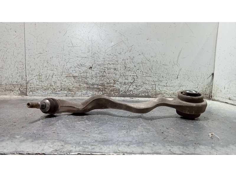 Recambio de brazo suspension inferior delantero derecho para bmw serie 1 coupe (e82) 120d referencia OEM IAM   