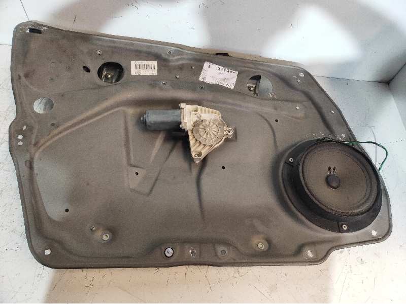 Recambio de elevalunas delantero izquierdo para mercedes clase b (w245) 180 cdi (245.207) referencia OEM IAM 1697202779 31T455 