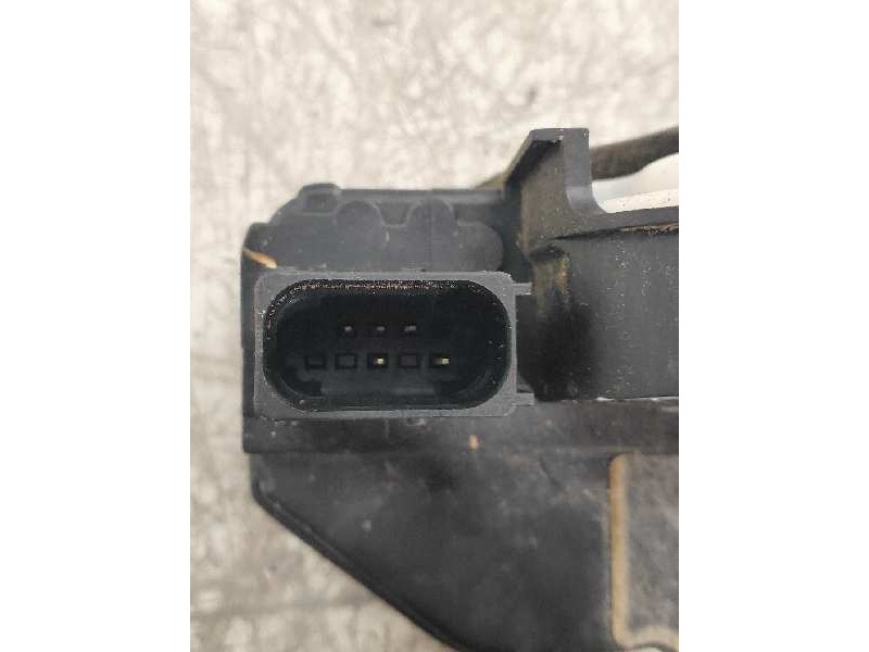 Recambio de motor cierre centralizado delantero derecho para opel mokka x color edition start/stop referencia OEM IAM 13579523  