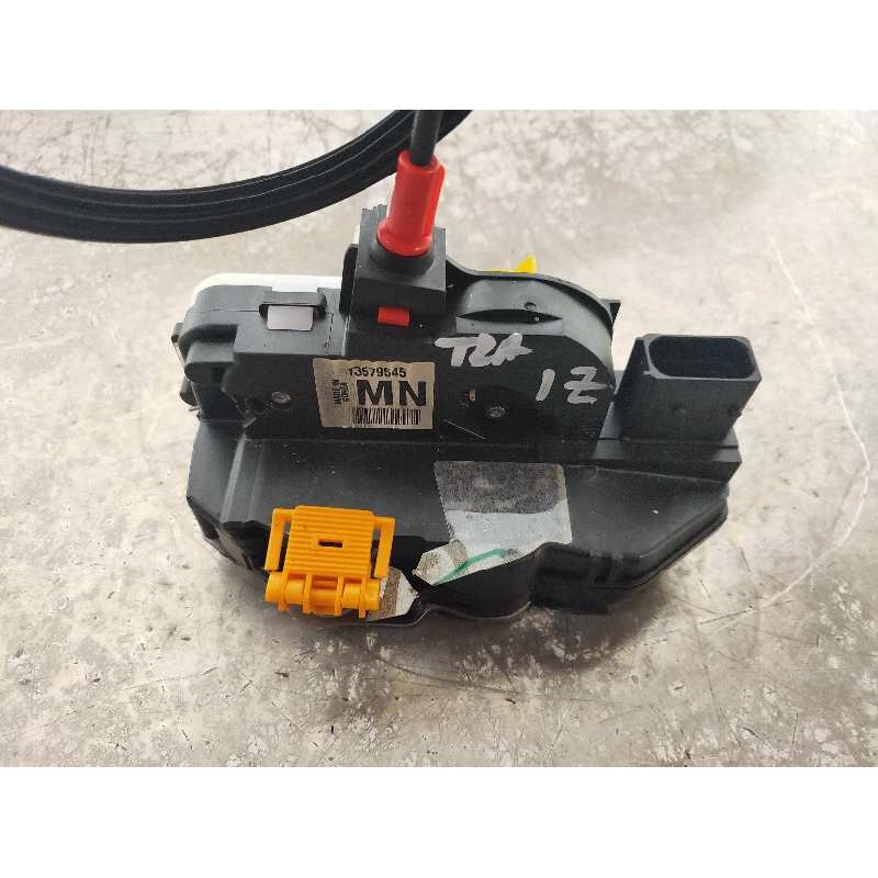 Recambio de motor cierre centralizado trasero izquierdo para opel mokka x color edition start/stop referencia OEM IAM 13579545  