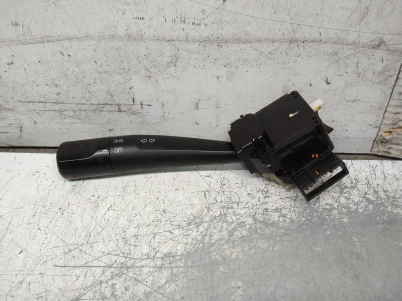 Recambio de mando luces para ssangyong rodius xdi referencia OEM IAM   