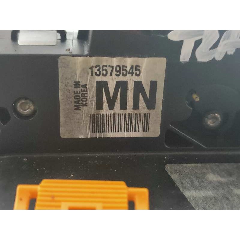 Recambio de motor cierre centralizado trasero izquierdo para opel mokka x color edition start/stop referencia OEM IAM 13579545  
