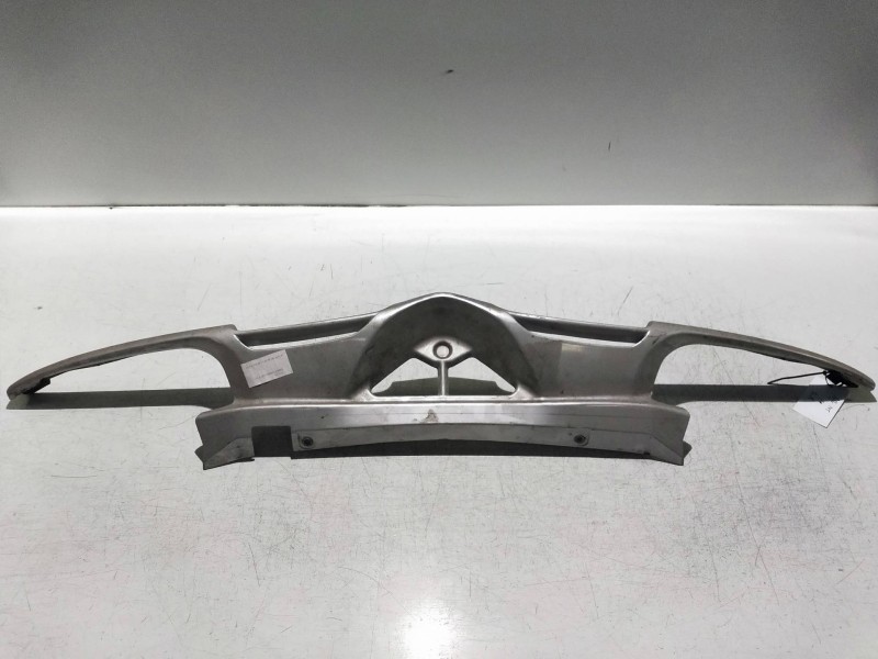 Recambio de rejilla delantera para alfa romeo 145 1.6 16v cat referencia OEM IAM   